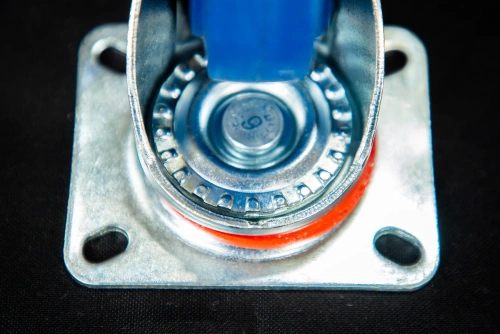 Колесо поворотное резина SRCLb 42 100 мм с тормозом (F) по ценам производителя в Санкт-Петербурге с доставкой по всей России