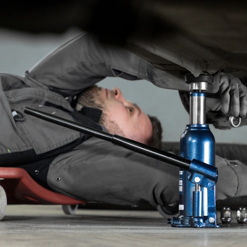 Домкрат гидравлический бутылочный, 6 т, h подъема 207-404 мм, в пластиковом кейсе Stels по ценам производителя в Санкт-Петербурге с доставкой по всей России