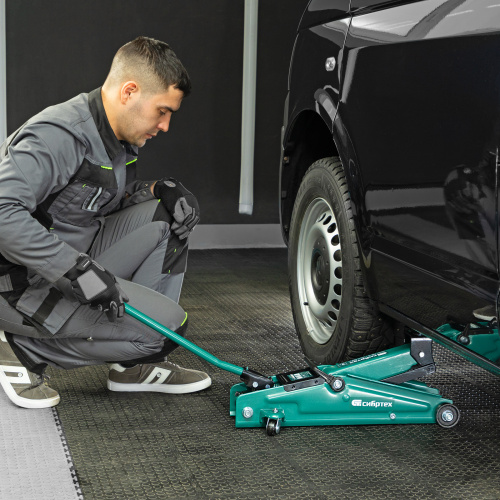 Домкрат гидравлический подкатной, 3 т, 135-400 мм Сибртех по ценам производителя в Санкт-Петербурге с доставкой по всей России