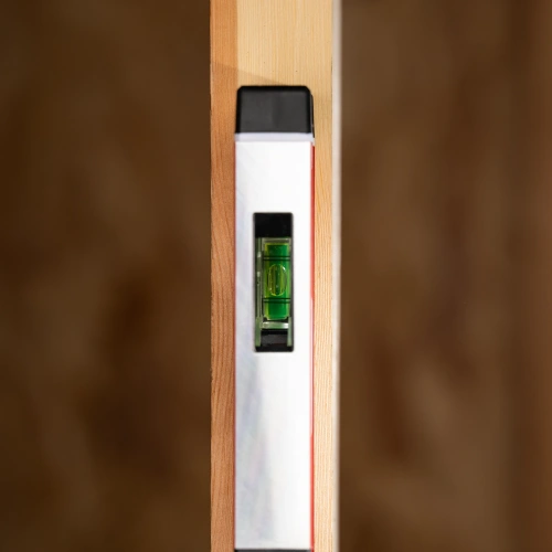 Уровень алюминиевый, магнит, фрезерованный, 3 глазка (1 зеркальный) 400 мм Matrix купить в Москве с доставкой по всей России | ProtosMarket.ru