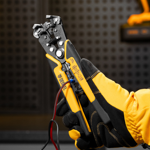 Щипцы для зачистки электропроводов 0,2-6 мм², функция обрезания проводов Denzel купить в Москве с доставкой по всей России | ProtosMarket.ru