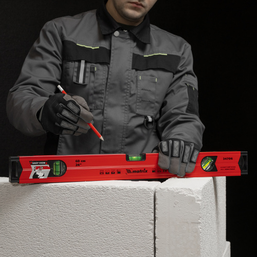 Уровень алюминиевый магнитный, 600 мм, фрезерованный, 3 глазка (1 зеркальный) усиленный Matrix по ценам производителя в Санкт-Петербурге с доставкой по всей России