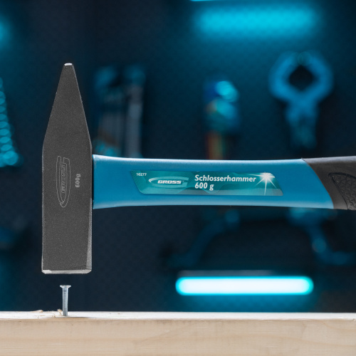 Молоток слесарный, 600 г, квадратный боек, фибергласовая обрезиненная рукоятка Gross по ценам производителя в Санкт-Петербурге с доставкой по всей России