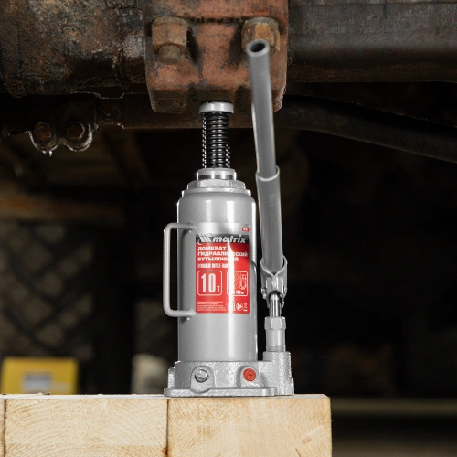 Домкрат гидравлический бутылочный, 10 т, высота подъема 230-460 мм Matrix по ценам производителя в Санкт-Петербурге с доставкой по всей России