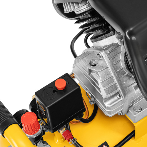 Компрессор воздушный прям. привод DCV1800/50, 1,8 кВт, 50 литров, 320 л/мин Denzel по ценам производителя в Санкт-Петербурге с доставкой по всей России