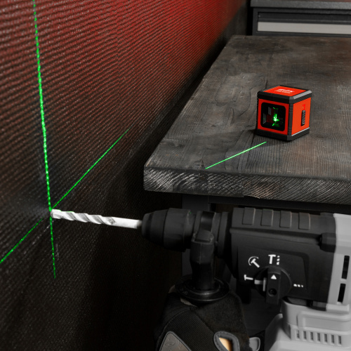 Лазерный уровень XQB GREEN Basic SET, 20 м, зеленый луч, батарейки, резьба 1/4" MTX купить в Москве с доставкой по всей России | ProtosMarket.ru