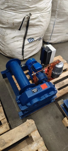 Лебедка монтажная У5120.60 г/п 630 кг Н-130 м (без каната) по ценам производителя в Санкт-Петербурге с доставкой по всей России