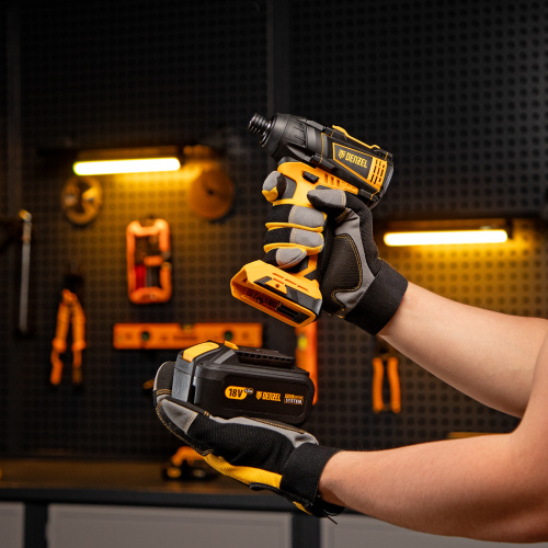 Винтоверт ударный аккумуляторный бесщет CID-IB-200-0, 18В Li-Ion Denzel купить в Москве с доставкой по всей России | ProtosMarket.ru