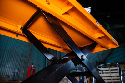 Стол подъемный передвижной 800 кг 475-1500 мм (1220х610 мм) XILIN SPS800 по ценам производителя в Санкт-Петербурге с доставкой по всей России