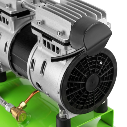 Компрессор безмаслянный малошумный МБ 1100/24,1100 Вт, 24 л, 170 л/мин Сибртех купить в Москве с доставкой по всей России | ProtosMarket.ru