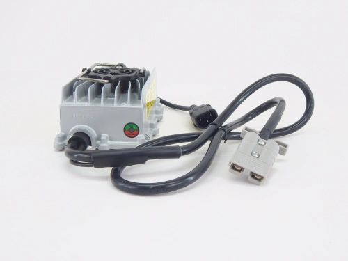 Зарядное устройство для штабелёров DYC/PEMS 12V/15A (Charger) по ценам производителя в Санкт-Петербурге с доставкой по всей России