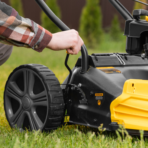 Газонокосилка бензиновая GLD-460SP, 146 куб.см, ширина 46 см, привод 7 уровней, травосборник 50 л Denzel купить в Москве с доставкой по всей России | ProtosMarket.ru