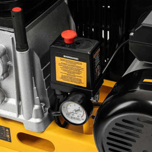 Компрессор воздушный рем. привод BCI 2200/100, 2,2 кВт, 100 литров, 420 л/мин Denzel по ценам производителя в Санкт-Петербурге с доставкой по всей России