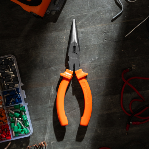 Длинногубцы прямые Classic, 160 мм, шлифованные, пластмассовые рукоятки Sparta купить в Москве с доставкой по всей России | ProtosMarket.ru