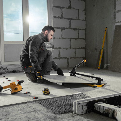 Плиткорез рельсовый 600х16мм, каретка на подш., стальная станина, усил. рукоятка-пенал Denzel по ценам производителя в Санкт-Петербурге с доставкой по всей России