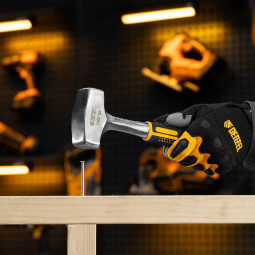 Кувалда 1 кг, цельнометаллическая, двухкомпонентная рукоятка Denzel купить в Москве с доставкой по всей России | ProtosMarket.ru