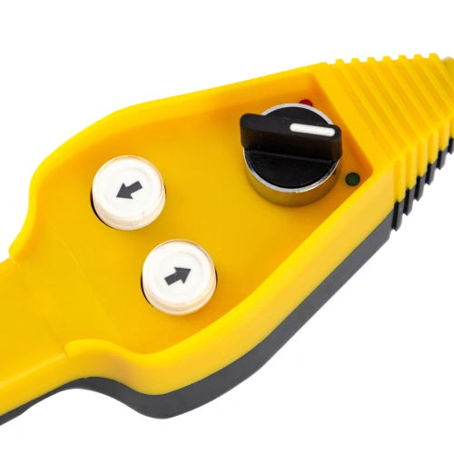 Лебедка автомобильная электрическая LB-4000, 4.5 т, 3.7 кВт, 12 В Denzel по ценам производителя в Санкт-Петербурге с доставкой по всей России