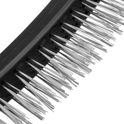 Щетка трехрядная металлическая с пластмассовой ручкой Sparta по ценам производителя в Санкт-Петербурге с доставкой по всей России