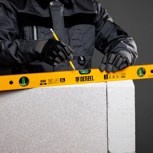 Уровень алюминиевый, 800 мм, фрезерованный, 3 глазка Denzel купить в Москве с доставкой по всей России | ProtosMarket.ru