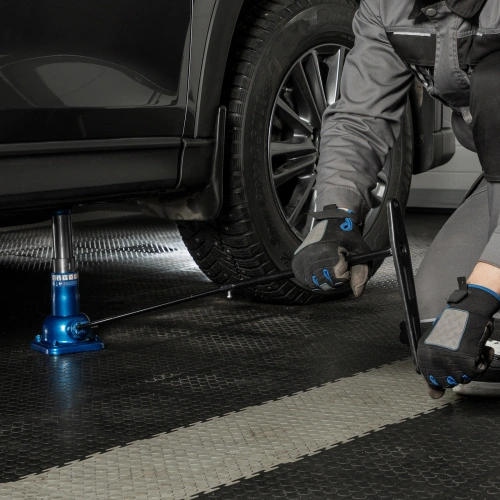 Домкрат механический бутылочный, 2 т, h подъема 150-310 мм, 2 части (домкрат, ручка) Stels по ценам производителя в Санкт-Петербурге с доставкой по всей России