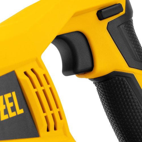 Пила сабельная аккумуляторная бесщет BRC-120-0,  18В Li-Ion Denzel купить в Москве с доставкой по всей России | ProtosMarket.ru