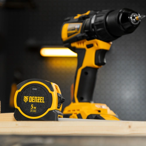 Рулетка 5м х 25мм, двухкомп. корпус, магнитный обрезиненный зацеп Denzel по ценам производителя в Санкт-Петербурге с доставкой по всей России