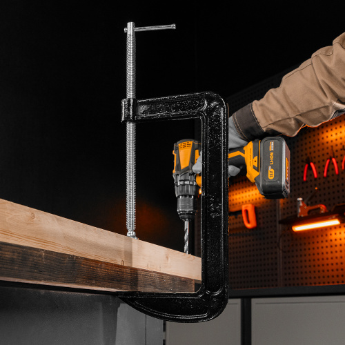 Струбцина G-образная, 300 мм Sparta купить в Москве с доставкой по всей России | ProtosMarket.ru