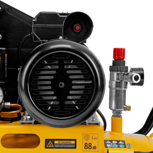 Компрессор воздушный рем. привод BCI 2100/50, 2,1 кВт, 50 литров, 400 л/мин Denzel по ценам производителя в Санкт-Петербурге с доставкой по всей России