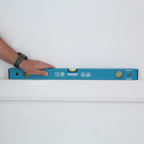 Уровень алюминиевый усиленный, 600 мм, 3 глазка Gross купить в Москве с доставкой по всей России | ProtosMarket.ru