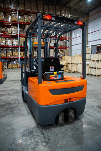 Погрузчик электрический трехопорный TOR 2,0 т 3,0 м CPD20SA-20 сайдшифт по ценам производителя в Санкт-Петербурге с доставкой по всей России