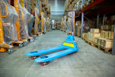 Тележка гидравлическая 2500 кг 1150 мм полиуретановые колеса TOR RHP(BF) PRO купить в Москве с доставкой по всей России | ProtosMarket.ru