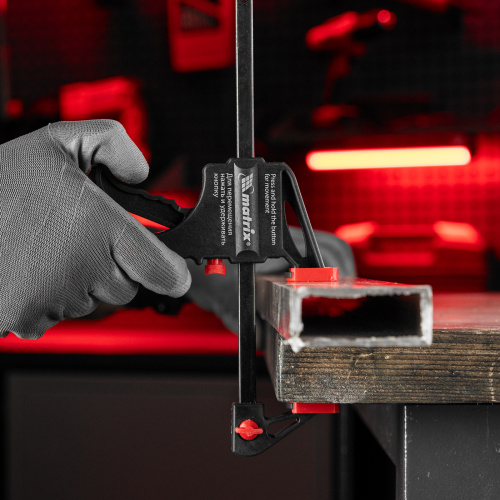 Струбцина универсальная F-образная, 150 х 265 х 45 мм, пластмассовый корпус Matrix купить в Москве с доставкой по всей России | ProtosMarket.ru