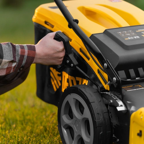 Газонокосилка бензиновая GLR-510SP-ZS, 171 см3, ширина 51 см, привод, травосборник 65 л Denzel купить в Москве с доставкой по всей России | ProtosMarket.ru