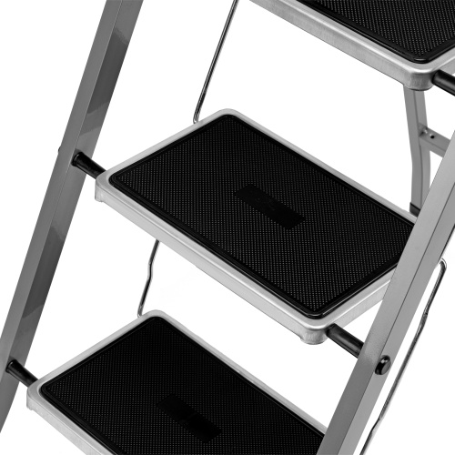 Стремянка 4 ступени, с полимерными ковриками, Сибртех купить в Москве с доставкой по всей России | ProtosMarket.ru