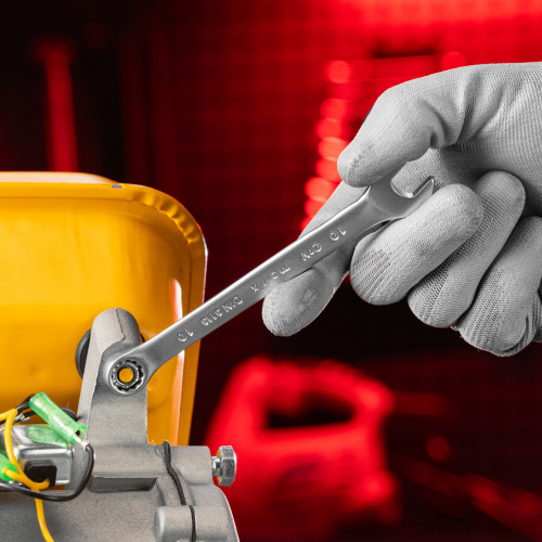 Ключ комбинированный, 10 мм, CrV, матовый хром Matrix по ценам производителя в Санкт-Петербурге с доставкой по всей России