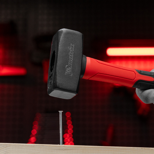 Кувалда optimal, 1000 г, фибергласовая обрезиненная рукоятка Matrix купить в Москве с доставкой по всей России | ProtosMarket.ru