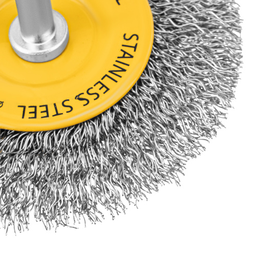 Щетка для дрели, 75 мм, Плоская, со шпилькой, нержавеющая витая проволока Denzel по ценам производителя в Санкт-Петербурге с доставкой по всей России