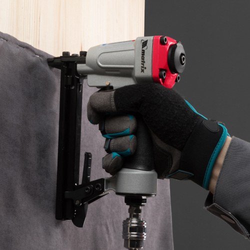 Степлер пневматический для прямоугольных скоб от 6 до 13 мм Matrix купить в Москве с доставкой по всей России | ProtosMarket.ru