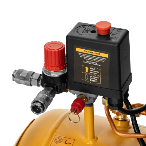 Компрессор воздушный, прямой привод DC1500/50, 1.5 кВт, 50 литров, 220 л/мин Denzel по ценам производителя в Санкт-Петербурге с доставкой по всей России