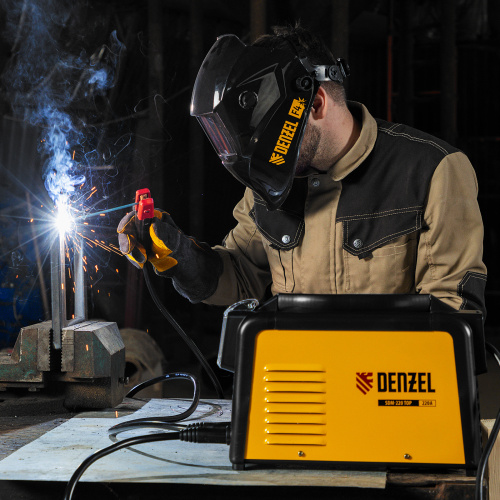 Аппарат инвертор. дуговой сварки SDM-220 Top, 220 А, ПВ 60% кейс Denzel по ценам производителя в Санкт-Петербурге с доставкой по всей России