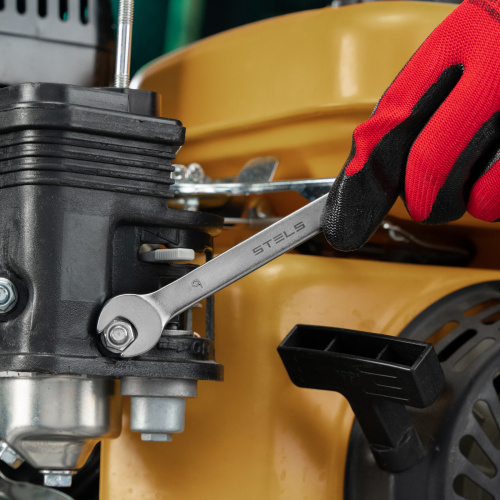 Ключ комбинированный, 9 мм, CrV, матовый хром Stels по ценам производителя в Санкт-Петербурге с доставкой по всей России