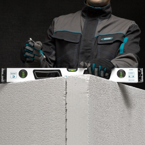 Уровень алюминиевый, 600 мм, усиленный, рукоятки, фрезерованный, 3 глазка, магнитный Gross купить в Москве с доставкой по всей России | ProtosMarket.ru