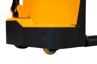 Штабелер самоходный 1,2 т 3,0 м TOR CQDA1230-EL 24/65 В/Ач (сопровождаемый) по ценам производителя в Санкт-Петербурге с доставкой по всей России