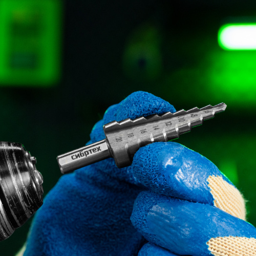 Сверло ступенчатое по металлу 4-6-8-10-12-14-16-18-20 мм, 4241 Сибртех купить в Москве с доставкой по всей России | ProtosMarket.ru