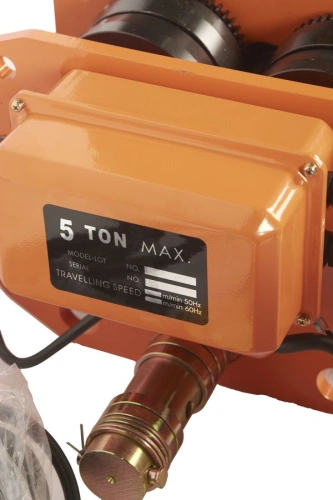 Таль передвижная с уменьшенной строительной высотой  5т  6м 380В электрическая цепная TOR HHBDSL-02 по ценам производителя в Санкт-Петербурге с доставкой по всей России