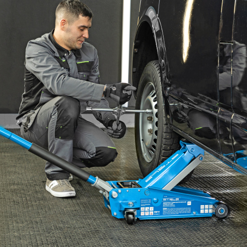 Домкрат гидравлический подкатной, 3 т, 120-450 мм, быстрый подъем, проф. Stels по ценам производителя в Санкт-Петербурге с доставкой по всей России