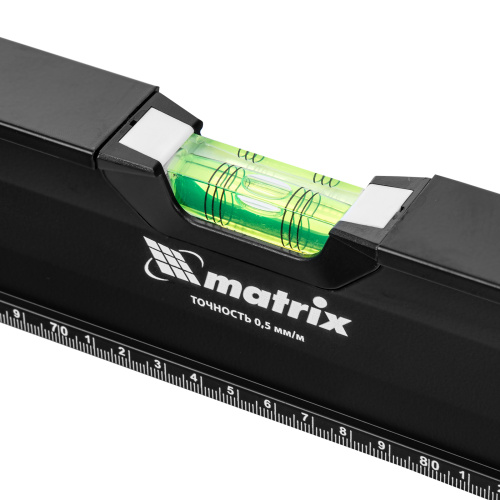 Уровень алюминиевый, усиленный, фрезерованный, 3 глазка, двухкомпонентные рукоятки, 1500 мм Matrix купить в Москве с доставкой по всей России | ProtosMarket.ru