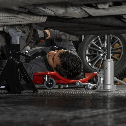 Домкрат гидравлический бутылочный, 2 т, высота подъема 181-345 мм, в пластиковый кейсе Matrix по ценам производителя в Санкт-Петербурге с доставкой по всей России