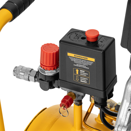 Компрессор воздушный DC1500/24, прямой привод, 1.5 кВт, 24 литра, 220 л/мин Denzel по ценам производителя в Санкт-Петербурге с доставкой по всей России