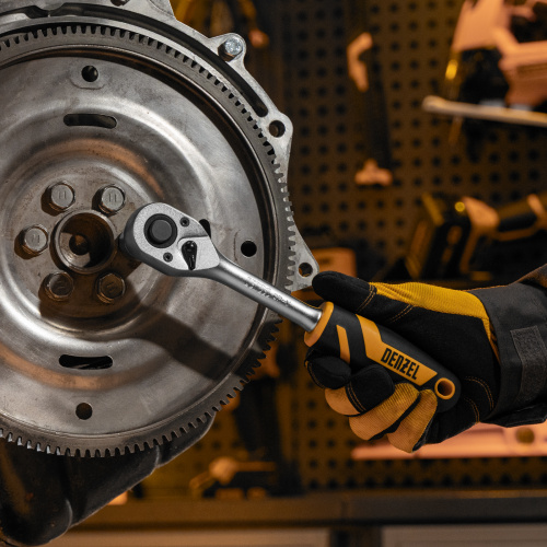 Ключ-трещотка 1/2", 90 зубьев, с быстрым сбросом, CrV Denzel купить в Москве с доставкой по всей России | ProtosMarket.ru